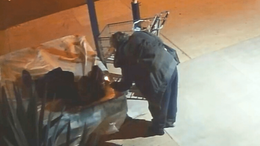 ‘If you’re homeless, you don’t do anything,’ Los Angeles business owner says after fire