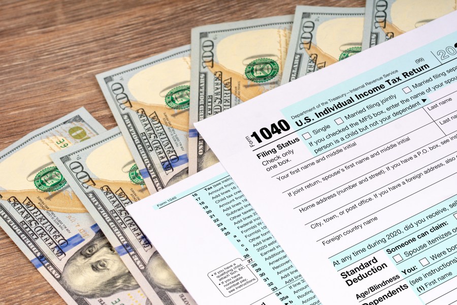 Thousands run out of time to claim $1 billion in tax refunds in 2021