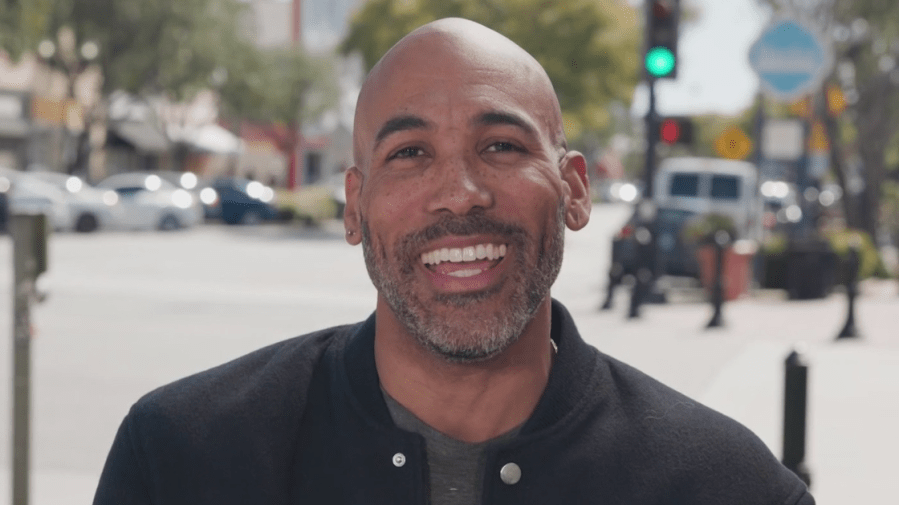 From Inglewood to Hollywood: Melvin Robert’s Very Unique LA Story