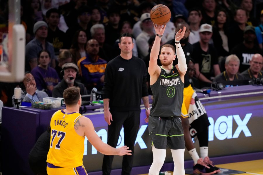 Rudy Gobert dominates the little Ball Lakers and The Timberwolves Advance with a 103-96 victory in Game 5