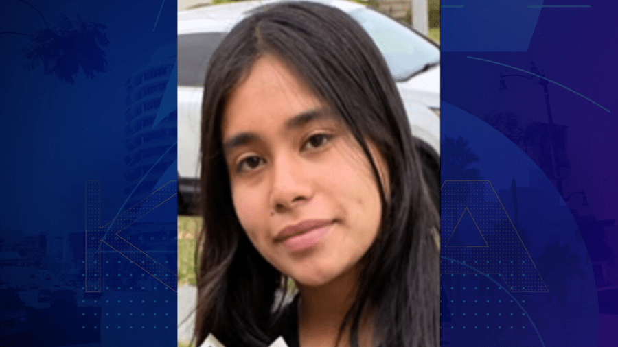 Lover is looking for a missing 14-year-old Southern California girl